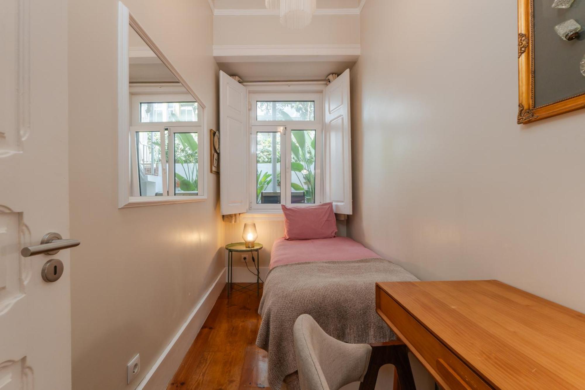 Lisbon Garden Retreat Apartment Bagian luar foto